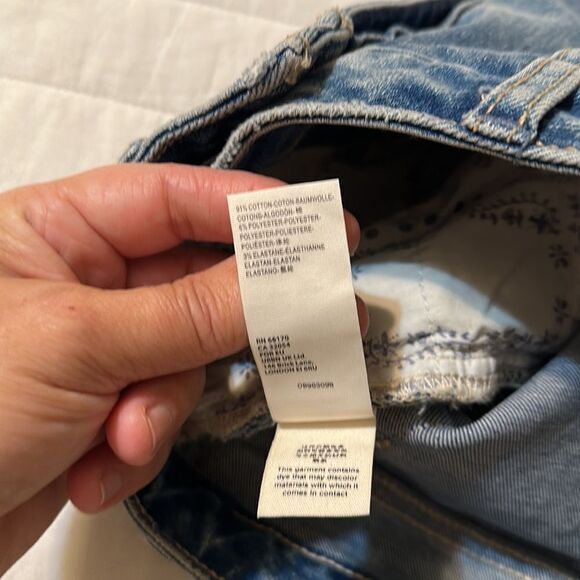 free people 24 crvy High Rise Blue Distressed Raw Fringe Hem Denim Shorts - Picture 14 of 14